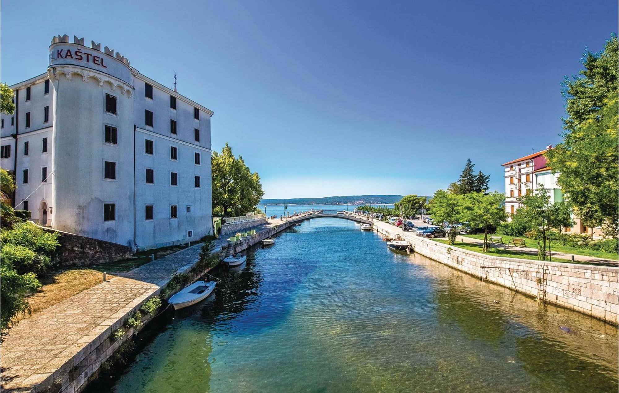 Stunning Apartment In Crikvenica With Wifi Εξωτερικό φωτογραφία